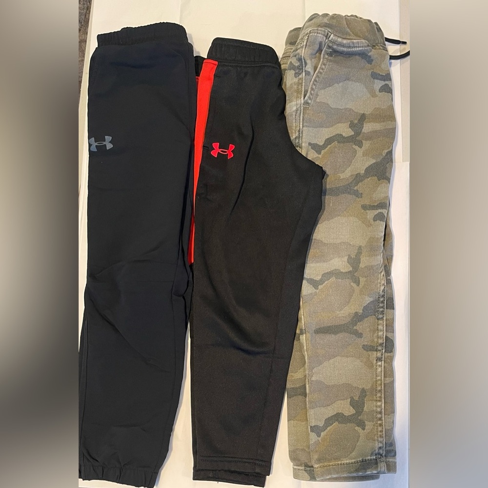 Boys size 5 pants
